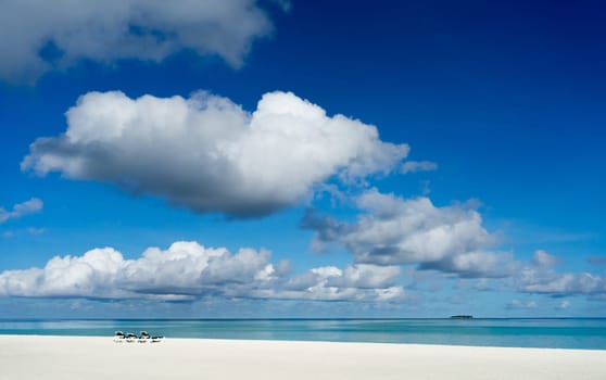 beautiful tropical beach and sea at maldives