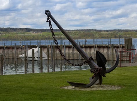 The anchor demonstrates arriving by ship.