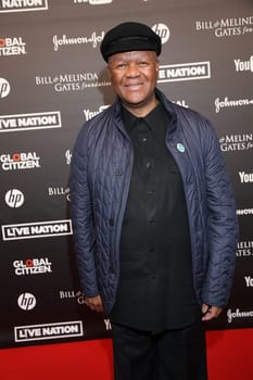 Jeff Radebe (Minister aus Suedafrika  beim  Global Citizen Festival in der Barclaycard Arena, Hamburg, 06.07.2017.