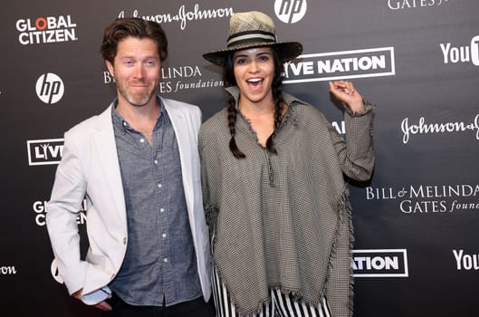 Ryan Gall und Olga Segura,   beim  Global Citizen Festival in der Barclaycard Arena, Hamburg, 06.07.2017.