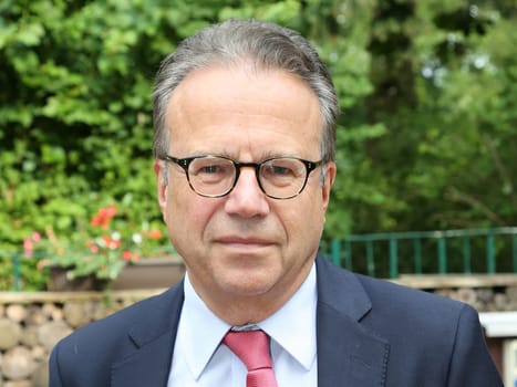 Frank Jürgen Weise,Commissioner of the Federal Ministry of the Interior,at a panel discussion on 13.07.2017 in Magdeburg
