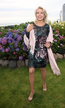 Gabriela Prinzessin zu Leiningen ,. Manfred Baumann invited to the yearly crab dinner in his house in Morsum - Sylt