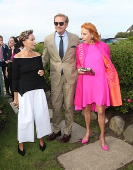 Monika Peitsch with Dr. Sven Hansen Hoechstaedt and Heike Jahr ,. Manfred Baumann invited to the yearly crab dinner in his house in Morsum - Sylt