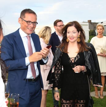 Vicky Leandros,. Manfred Baumann invited to the yearly crab dinner in his house in Morsum - Sylt
