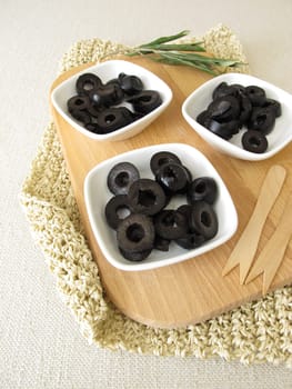 Sliced black olives