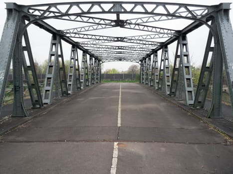 Disused box bridge in Berlin between Treptow and Neukölln which led the Späthstraße over the Teltow-Stichkanal.