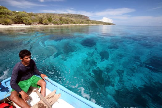 Der Strand Landschaft auf der Jaco Insel im Hintergrund im oestlichsten Punkt an der Timorsee in Ost Timor auf der in zwei getrennten Insel Timor in Asien.