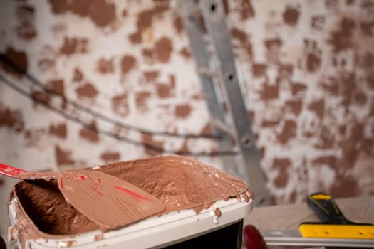 This image displays tools and materials linked to the construction industry, ideal for renovation themes and projects