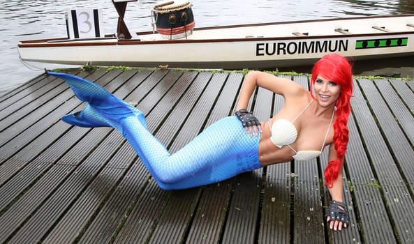 Micaela Schaefer ( Mermaid Arielle ) ,. Dragon boat race in favor of Hamburg children's aid projects at the Hansa Rowing Club on the Alster Hamburg ,09.09.2017.