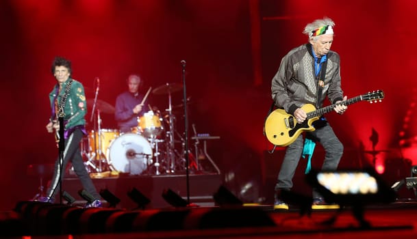 Kaleo  war Vorband ,.Die Rolling Stones haben in Hamburg ihre Europatournee No Filter im Stadtpark Hamburg  gestartet am 09.09.2017