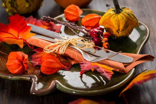 Autumn and Thanksgiving table setting