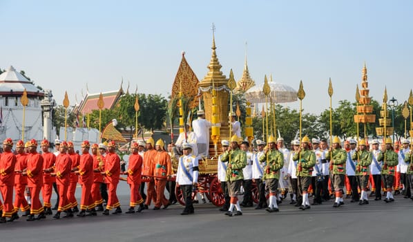 BANGKOK, THAILAND - DECEMBER 16, 2015 : The funeral ceremony moved His Holiness's body Supreme Patriarch in a procession from Wat Bowonniwet Vihara to Wat Debsirindrawas in Bangkok, Thailand.