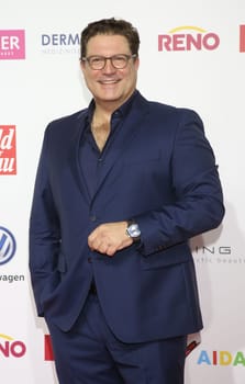 Francis Fulton-Smith ,. Goldene Bild der Frau 2017 Award ceremony at the AIDA Prima in Hamburg ,21.10.2016..