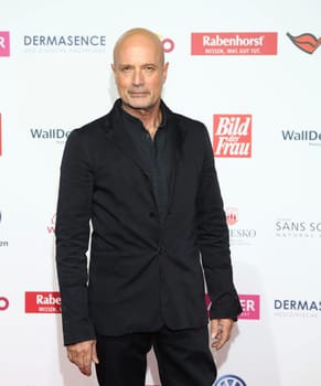 Christian Berkel,. Goldene Bild der Frau 2017 Award ceremony at the AIDA Prima in Hamburg ,21.10.2016..