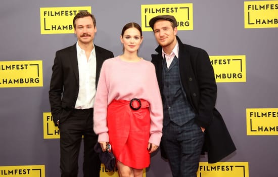 David Kross,Emilia Schuele,Frederik Lau ,Simple - Filmfest Hambuerg 2017 in Hambuerg