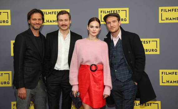 Markus Goller ,David Kross,Emilia Schuele,Frederik Lau ,Simple - Filmfest Hambuerg 2017 in Hambuerg