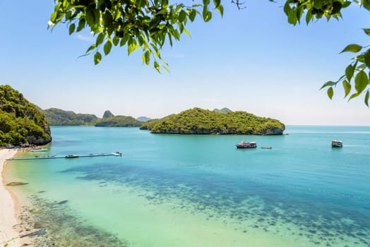 High angle view beautiful natural landscape of the beach, floating pier, islands and sea in summer from Ko Wua Talap viewpoint at Mu Ko Ang Thong National Marine Park in Gulf of Thailand, Surat Thani province