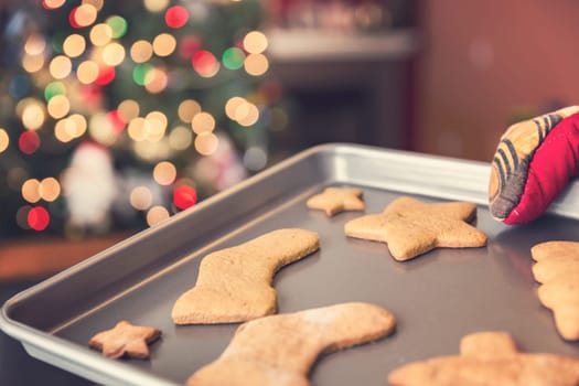 Making Christmas gingerbread cookies