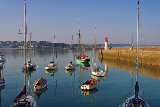 Erquy Hafen in der Bretagne,Frankreich - Erquy harbour in Brittany,France