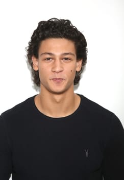 Emilio Sakraya Sechs auf einem Streich 2017 Fotocall im Briese Studio Hamburg