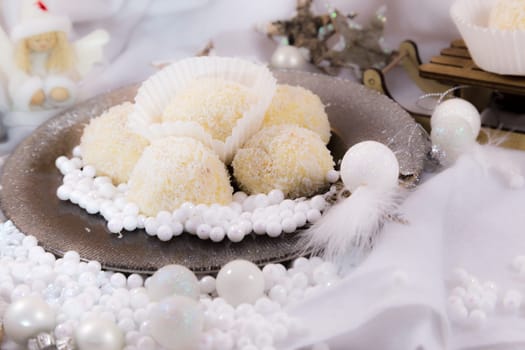 Snowballs