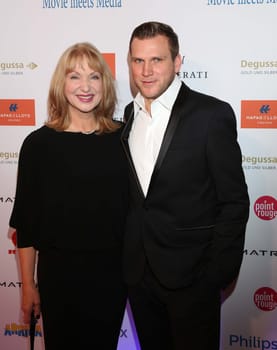 Sabine Kaack mit Sohn ,.Movie Meets Media 2017 im Hotel Atlantic Hamburg