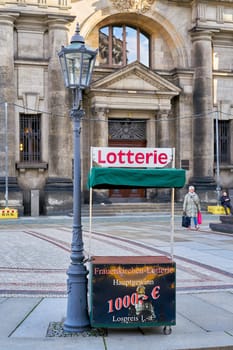 Lottery stand for the preservation of the Frauenkirche in the city centre of Dresden