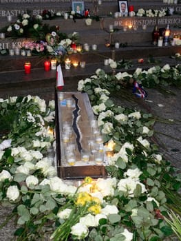 On the occasion of the anniversary of the assassination,the memorial in front of the Memorial Church on Breitscheidplatz was inaugurated on 19.12.2017 in Berlin