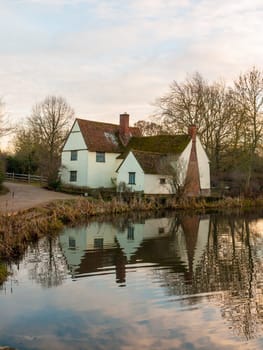 autumn willy lotts cottage no people empty water reflection old historic place constable  suffolk  england  uk