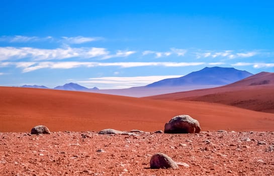 Dry and desolate landscape in southern part of bolivian Altiplano, Bolivia, South America