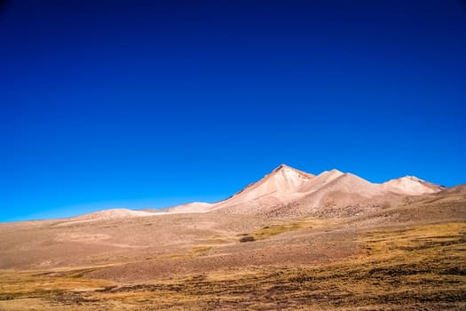 Dry and desolate landscape in southern part of bolivian Altiplano, Bolivia, South America