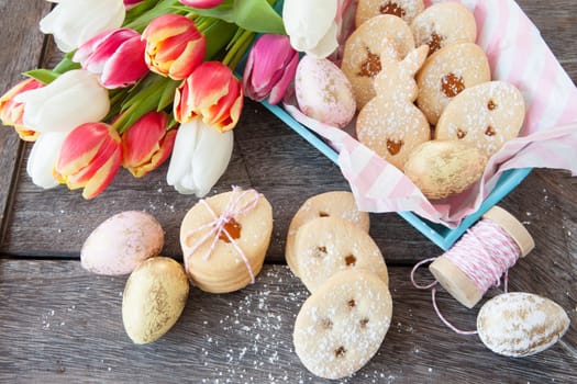 Folded places with jam and icing sugar for Easter