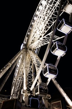 The Echo Wheel of Liverpool / Liverpool Eye by night - Keel Wharf waterfront of the River Mersey, Liverpool, United Kingdom on 26th December 2017