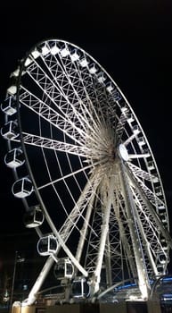 The Echo Wheel of Liverpool / Liverpool Eye by night - Keel Wharf waterfront of the River Mersey, Liverpool, United Kingdom on 26th December 2017