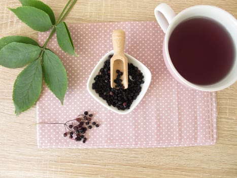 Decoction,boiled tea with dried elderberries