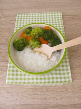 Rice Congee with Broccoli and Carrot