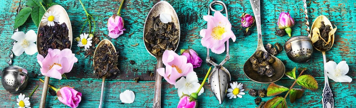 large variety black tea,green tea,rose tea in a copper tray