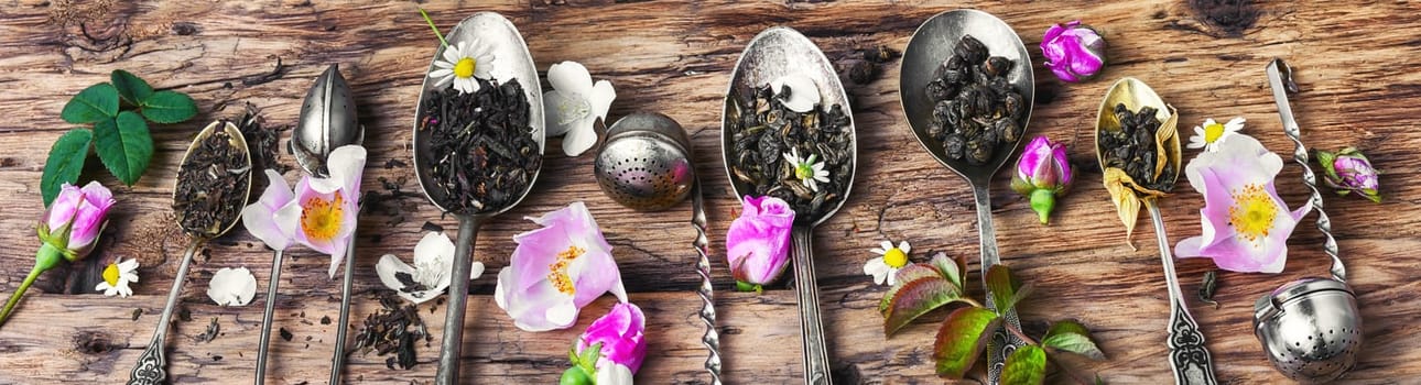 large variety black tea,green tea,rose tea in a copper tray