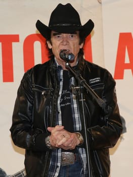 Tom Astor at a live performance with autograph session on 03.03.2018 in Magdeburg
