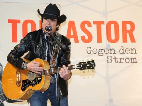 Tom Astor at a live performance with autograph session on 03.03.2018 in Magdeburg
