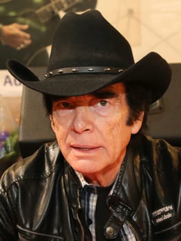 Tom Astor at a live performance with autograph session on 03.03.2018 in Magdeburg