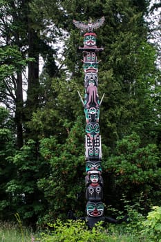 totem eagle Canada Vancouver tribal mask spirit power
