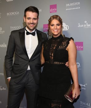 Angelina Kirsch und Freund Mario Dornbach,. Verleihung des Gloria-Deutschen Kosmetikpreises 2018 im Hilton Düsseldorf