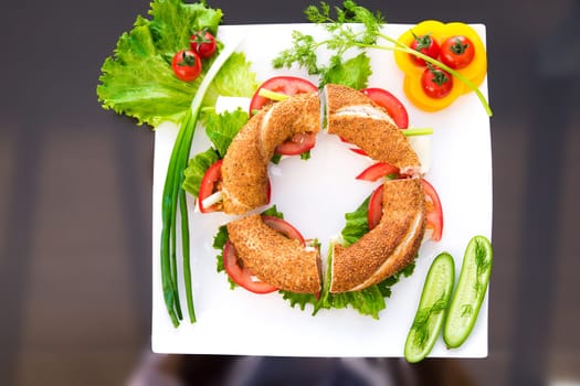 Breakfast with the sesame ring