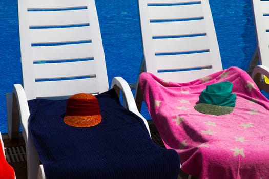 Sun chairs at the pool