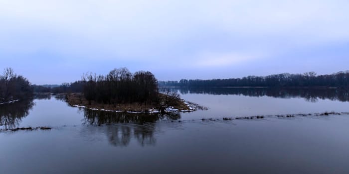 Vistula (Wisla) River in winter - Nowy Dwor Mazowiecki, Poland