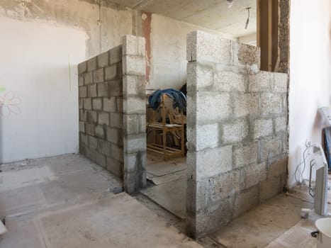 Remodeling in a new building, installation of an internal partition