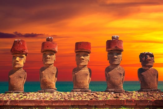 Moais at Ahu Tongariki (Easter island, Chile)