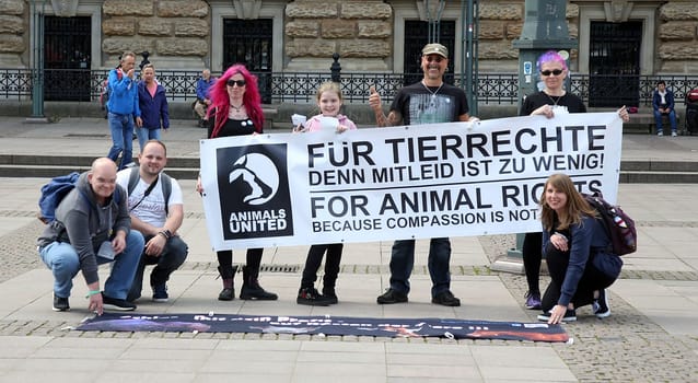 Demo participants,. The Action Alliance against Animal Experiments and animal rights initiative Hamburg called for a large demonstration (about 500 participants) against animal torture at the UKE and for modern animal-free research with prominent comrades-in-arms. The action took place as part of the International Day for the Abolition of Animal Experiments at the Town Hall - .28.04.2018.