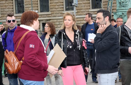 Volkan Baydar and demo participants,. The Action Alliance against Animal Experiments and animal rights initiative Hamburg called for a large demonstration (about 500 participants) against animal torture at the UKE and for modern animal-free research with prominent comrades-in-arms. The action took place as part of the International Day for the Abolition of Animal Experiments at the Town Hall - .28.04.2018.